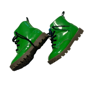 GREEN patent leather combat boots. NEW. Black laces, trim, rubber sole. size 10